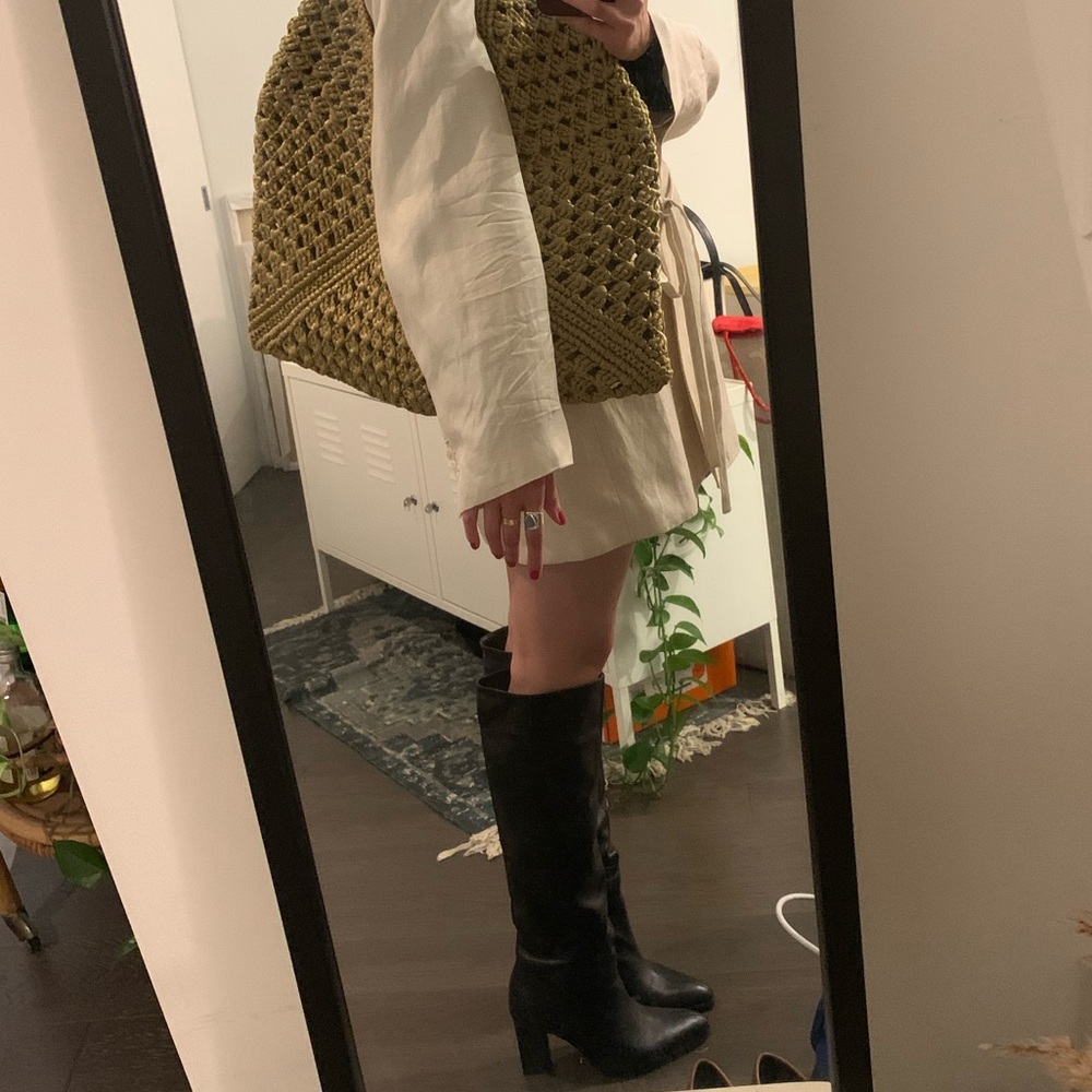 Knee High Black Leather Boots - Picture 4 of 6
